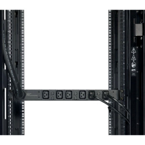 APC Rack PDU, Basic, 1U, 14.4kW, 208V,(6) C19 AP7516